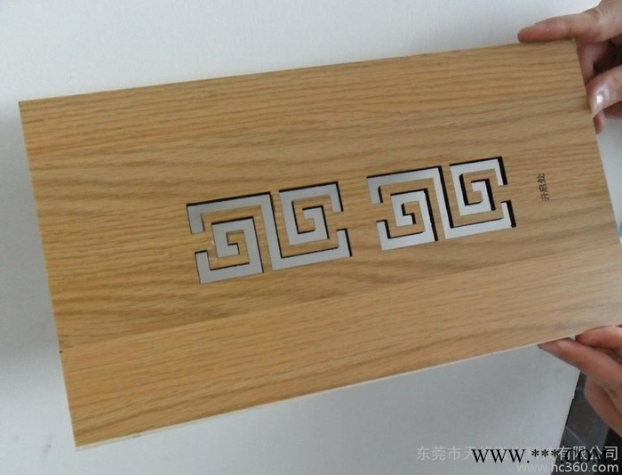 供应东莞樟木头家具激光雕刻机图1