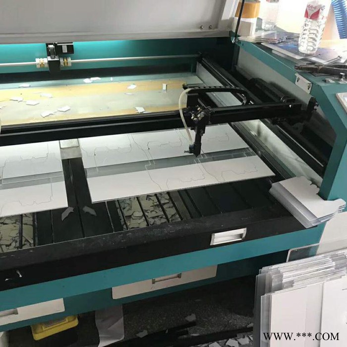 浙江丽水 云和县1610双头木制工艺品激光雕刻机雕刻机图2