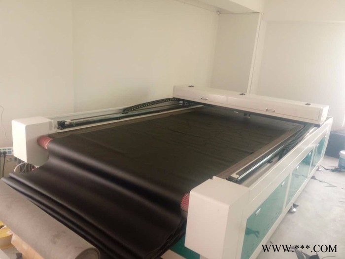 全国直销激光切割机激光下料机激光雕刻机瑜伽垫雕花机体位线雕刻机图4