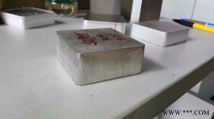 南京中科煜宸激光RC-F3015L 激光切割机、光纤激光切割机生产厂家，专业生产激光切割机的厂家图2