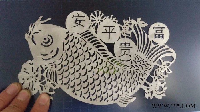 激光切割机光纤钣金 不锈钢切割3015-700W金属切割机 光纤切割机图3