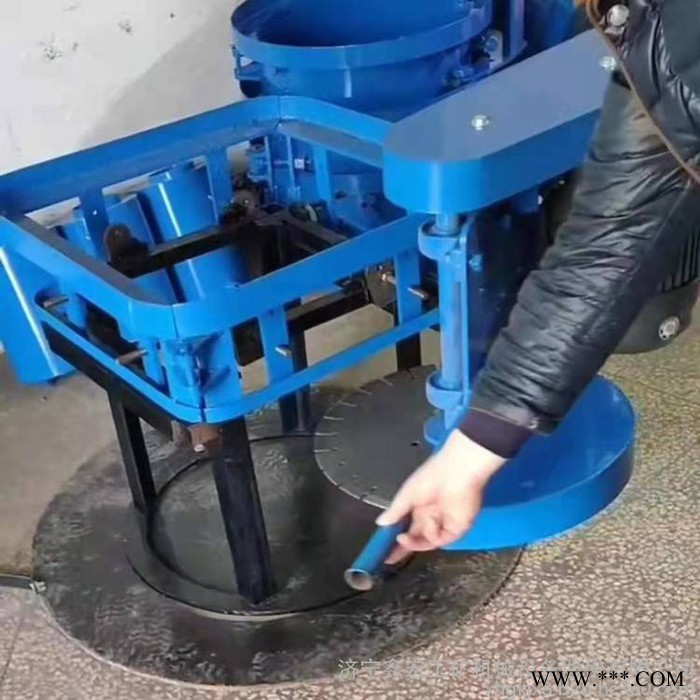滑轮卡箍抱箍切桩机 水泥管桩头切割 方形卡箍管桩切割机图1