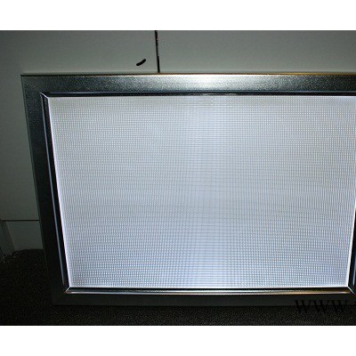 供应宏山HS-Z1390导光板、自动排线功能，LED行业激光切割机