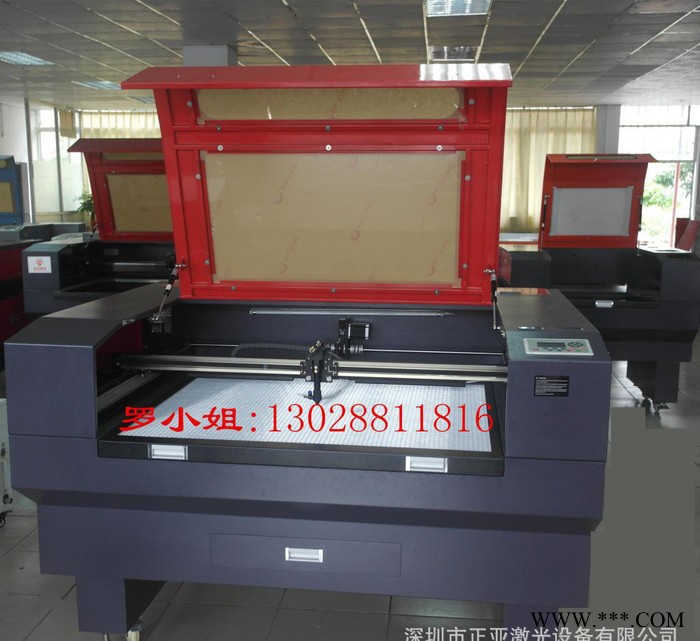 1325大型激光切割机雕刻机双色板亚克力布料皮革毛毡激光裁床图2