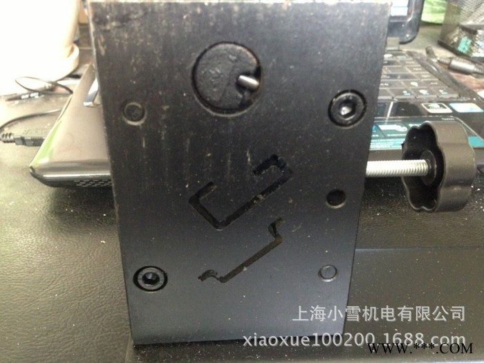 双用导轨切断器 双腔导轨切割机 导轨割断器 导轨切割器 切断导轨