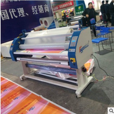 厂家直销飞扬全自动覆膜机 低温写真冷裱机 1600型电动覆膜机图3