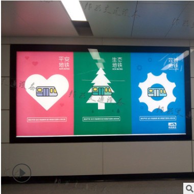 厂家直销壁挂滚动灯箱智能卷轴广告灯箱挂壁式换画悬挂灯箱