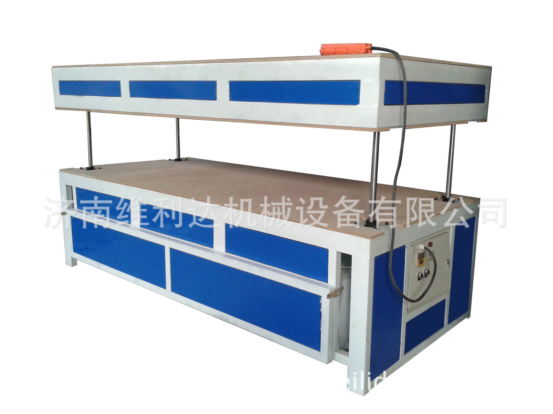 1325气动型亚克力吸塑机