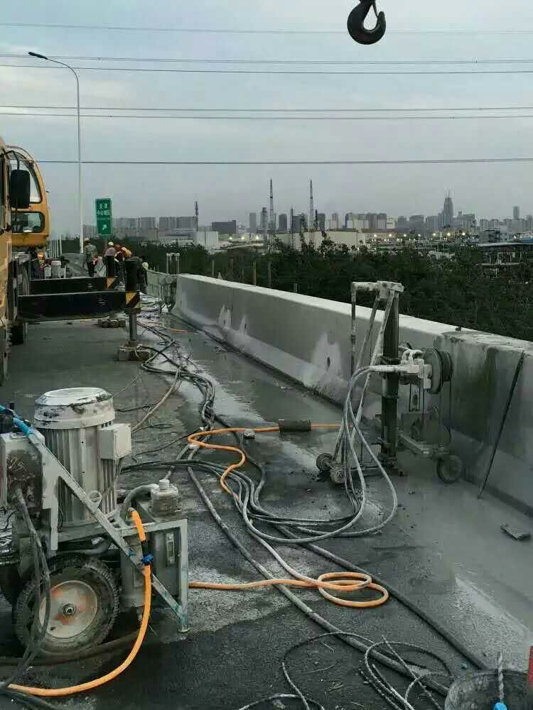 安源供应绳锯切割机械