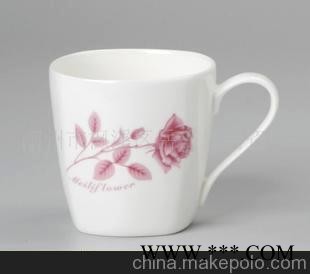陶瓷杯子，广告礼品杯，陶瓷四方杯-015红图1