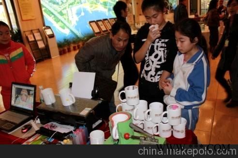 东莞杯子diy制作马克杯DIY活动现场制作杯子图1
