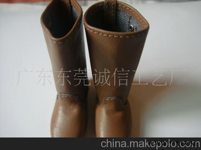 玩具鞋子
