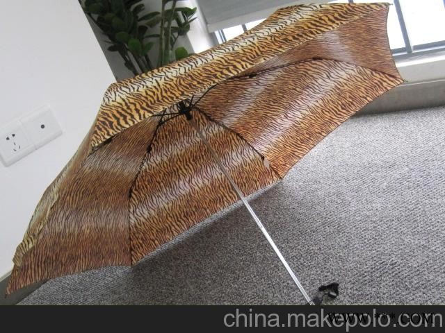 供应三折豹纹雨伞豹纹伞 礼品伞 广告伞 晴雨伞图2