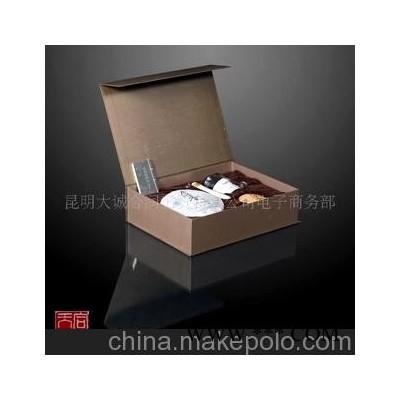 合润天香普洱礼品茶 会议礼品套装 花前饮饼沱杯
