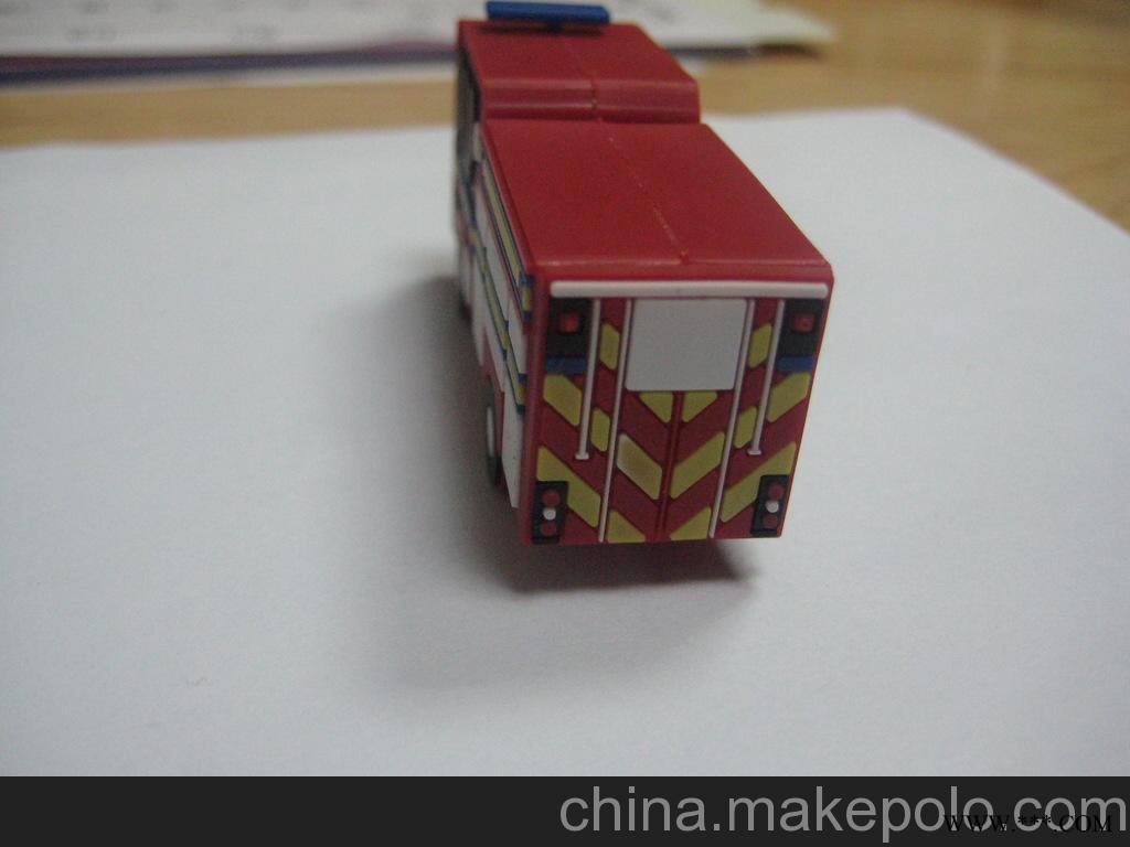 供应火车U盘 PVC火车 3D火车U盘 广告U盘 长条U盘 8G U盘图1