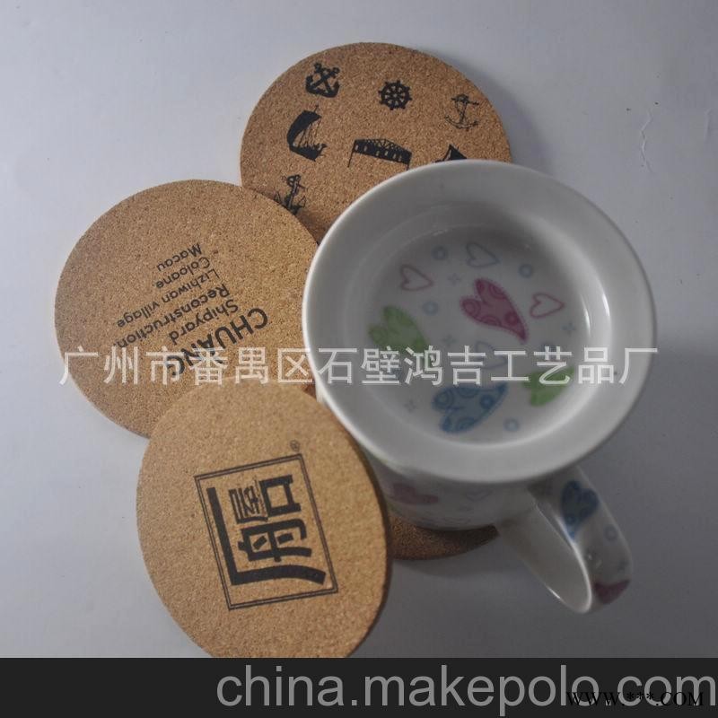 2013年厂家大量供应广告促销礼品 隔垫杯垫 丝印杯垫 水松木杯垫图3