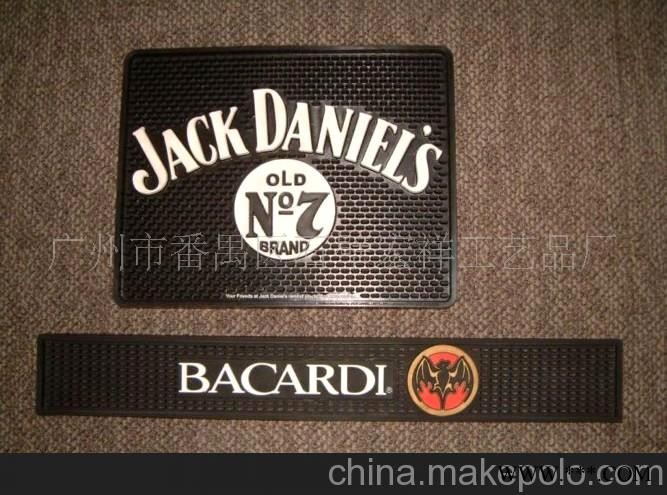 订做各种广告杯垫（PVC软胶杯垫）图3