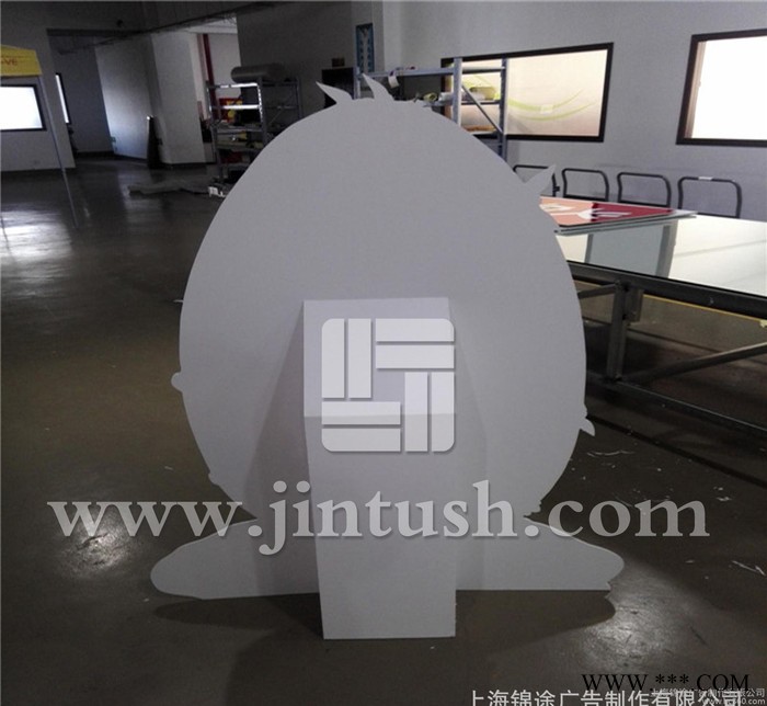 专业提供人像支架立牌、广告写真人像支架、高精度喷绘写真制作图1