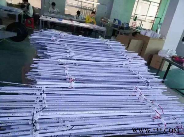 led滚动灯箱  灯箱专用LED光源的选择方法 铝型材 蓝越光电图4
