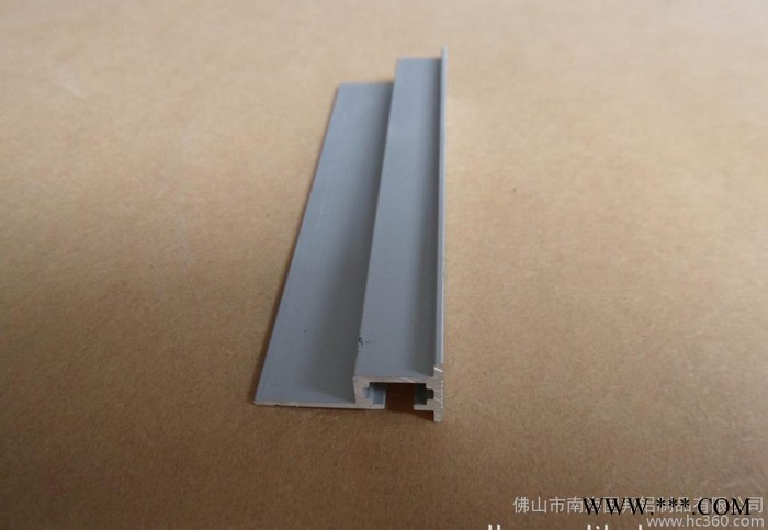 灯箱铝型材、广告铝型材、1.4磁吸灯箱铝型材、吸盘铝型材图2