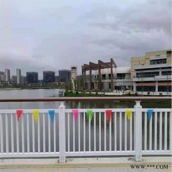 易翔 护栏 铝艺栏杆 铝型材安全围栏图2
