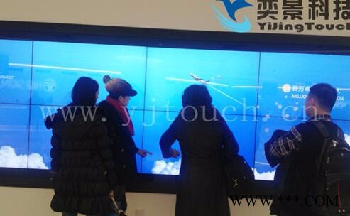 触摸屏厂家，弧形触摸，大尺寸投影触摸展示屏图2