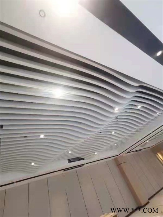铝帝建材弧形铝方通木纹铝方通吊顶 弧形铝方通 铝方通铝型材 木纹铝方通厂家定制  欢迎来电咨询图2