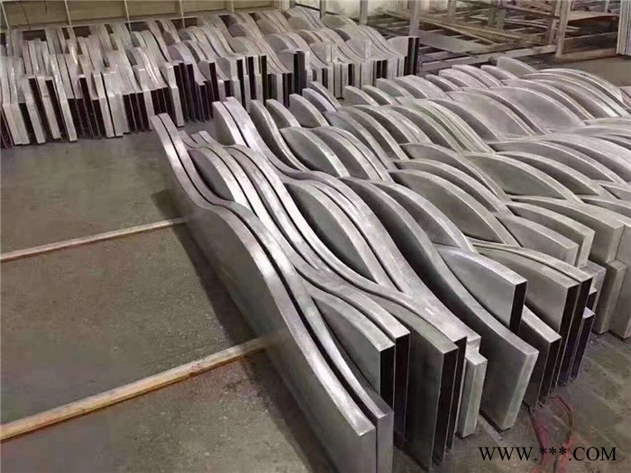 铝帝建材弧形铝方通木纹铝方通吊顶 弧形铝方通 铝方通铝型材 木纹铝方通厂家定制  欢迎来电咨询图4