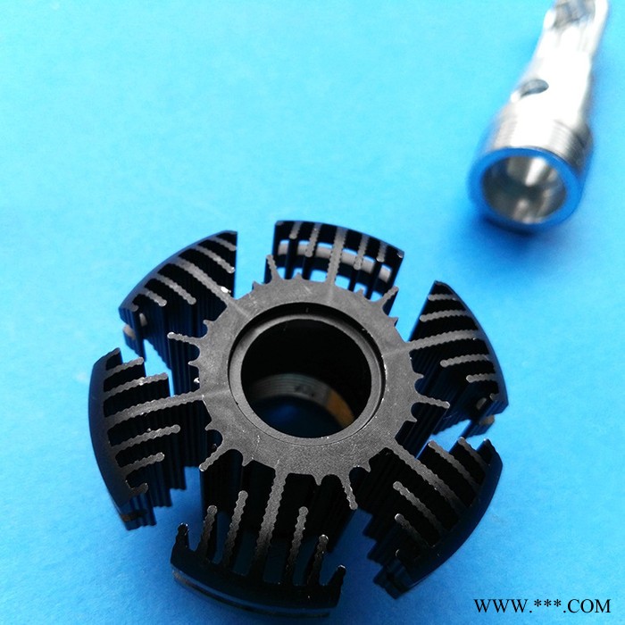 专业生产加工各式车铣灯具散热器 LED车灯铝合金散热器铝型材黑色氧化图5