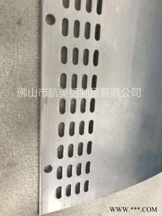 厂家定制加工电子散热板铝型材 汽车电子散热板铝型材数控加工图5