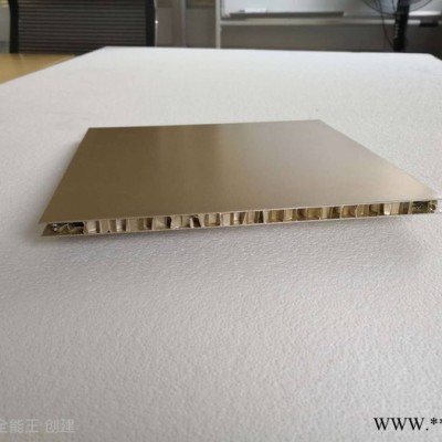 大用铝型材生产加工处理厂 表面加工 氧化 产品可定制 工业型材推拉杆电子元件 散热器气缸 等型材