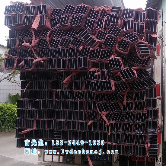 弓形铝方通装饰天花 造型木纹铝方通 弧形铝方通厂家 弧型铝型材方通图6