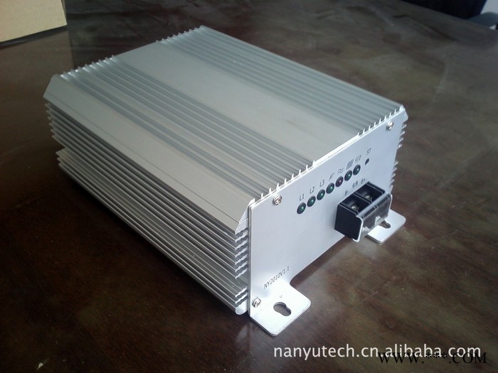 供应NYWSR1206风光互补路灯控制器12V600w