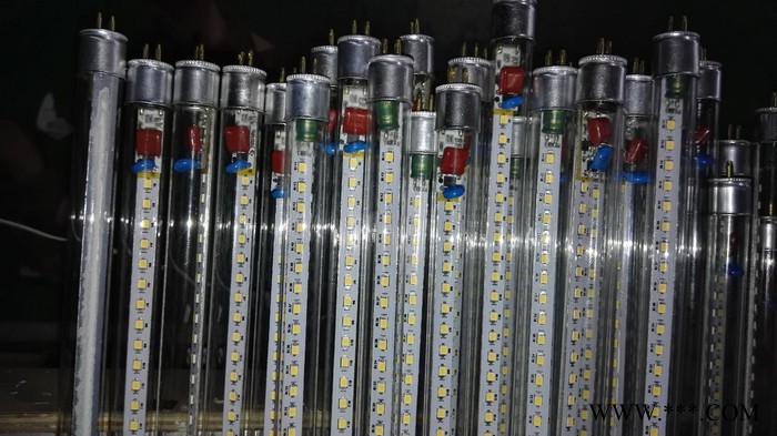 易初科技T5宽电压led灯管 t5内置驱动电源玻璃AC日光灯管 1.5米宽压高PFLED分体灯管 T5LED灯管图6