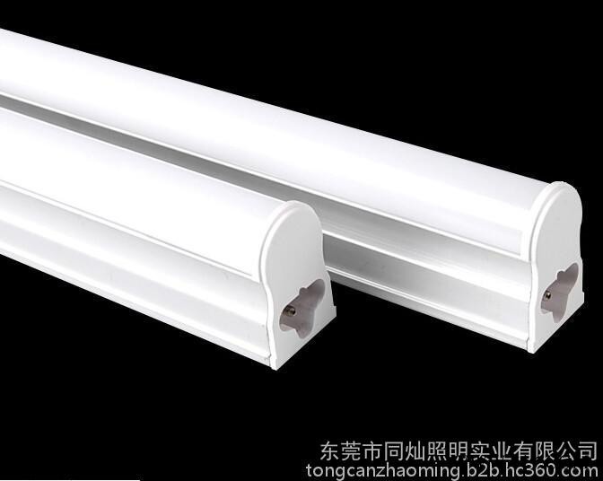 LED日光灯管质保三年无缝拼接型18W1.2米T5一体化室内照明商业照明灯管