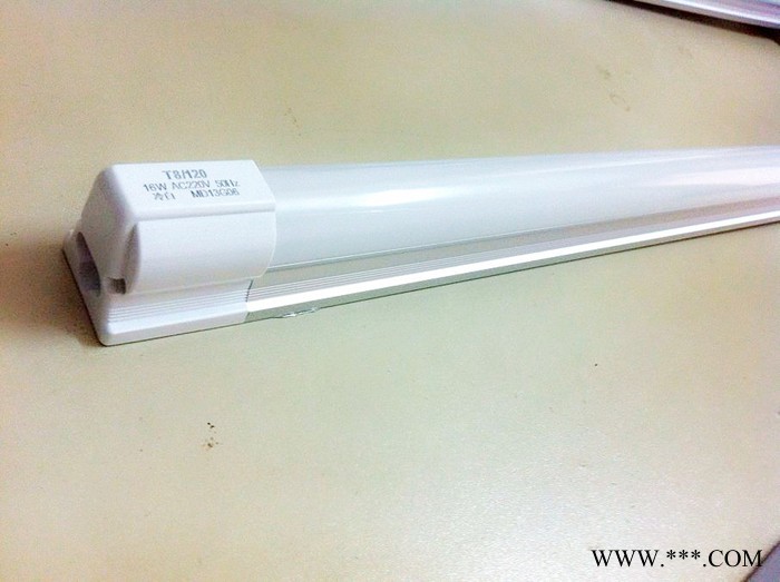供应【日光灯批发】高亮LED灯管 LED节能日光灯 0.9米灯管 T5日光灯图2