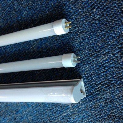 T8/1.2米 LED日光灯管