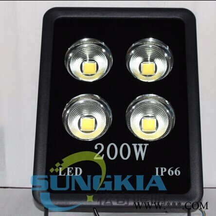 2017年**LED投光灯100W节能泛光灯环保节能球场灯**图2