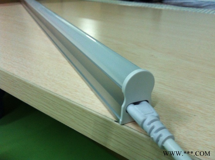 供应T8-f20-T5-F120LED灯，LED日光灯管，LED