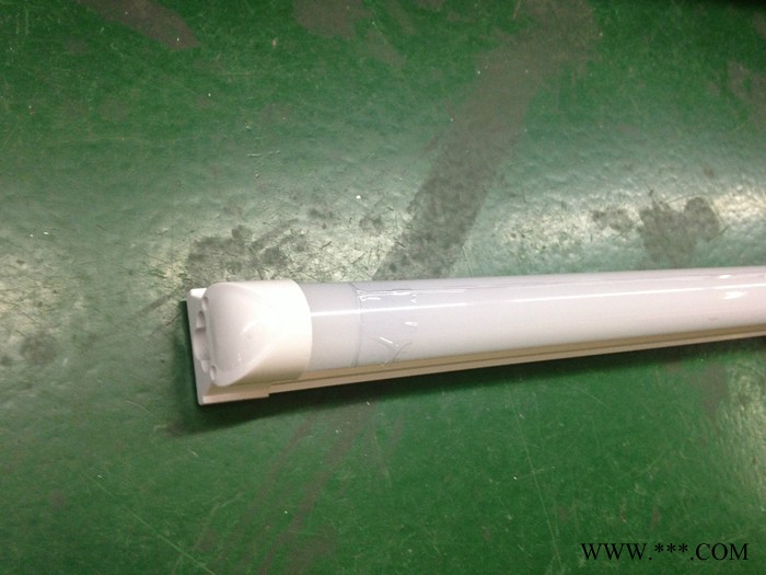 供应华科能源专业生产LED日光灯管图2