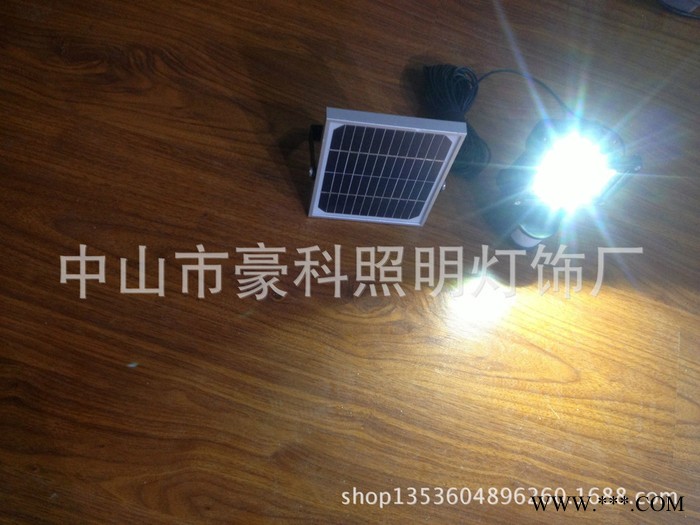 豪科HK-FGD-10W投射灯 10W光伏太阳能投光灯 10W太阳能光控投光灯 太阳能招牌灯质保10年图2