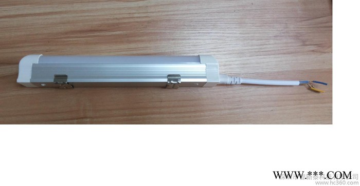 LED日光灯管T8/T8一体化低压版 输入电压12-24Vdac图2