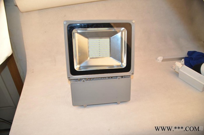 100W贴片led投光灯 220元1个质保2年