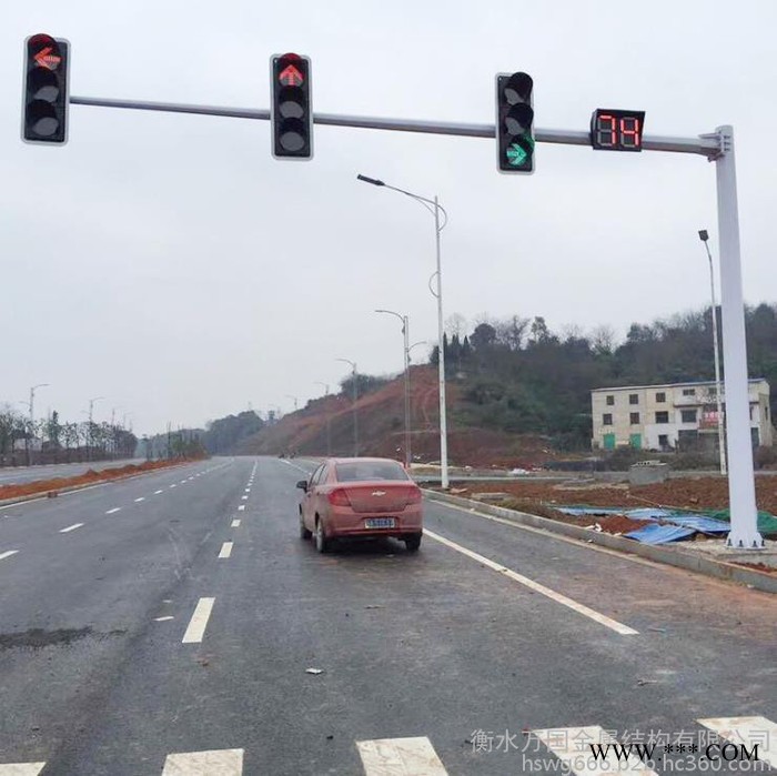 交通监控杆厂家 监控杆价格 定制监控杆 道路灯杆图3