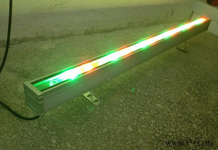 迪曼LED洗墙灯 24W线条投光灯质保两年  白光 七彩图2