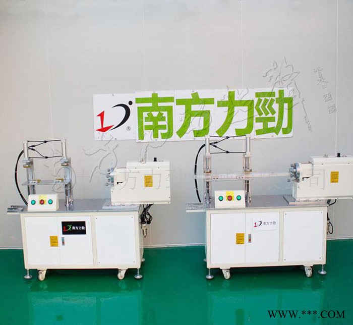 护栏管焊接机_超声波LED护栏管焊接机_江苏LED灯管焊接机图2