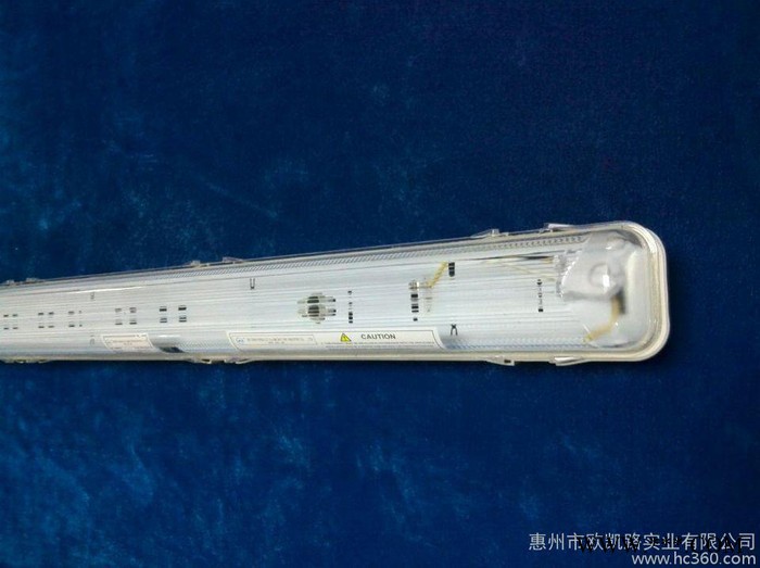 【适用LED直形灯管用I防水/防雨型UL/CUL（IP65 Waterproof lighting fixture）】图2