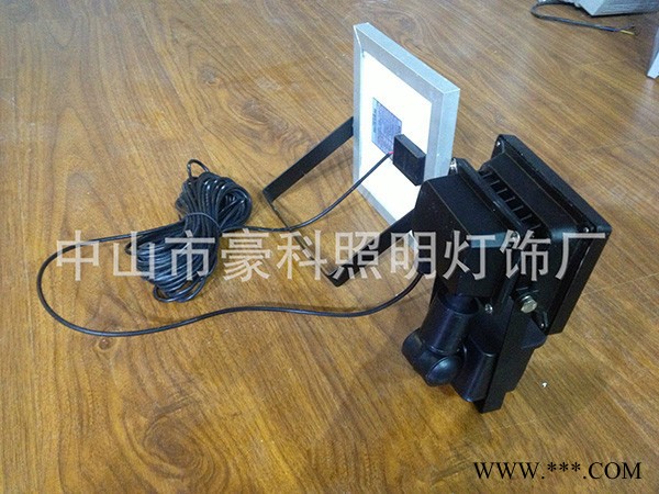 豪科HK-FGD-10W光伏太阳能人体感应投光灯 10W高亮度LED集成灯珠 节能环保 加工定制图4