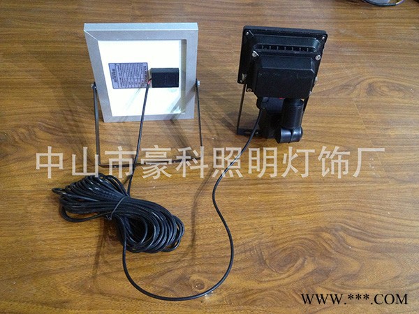 豪科HK-FGD-10W光伏太阳能人体感应投光灯 10W高亮度LED集成灯珠 节能环保 加工定制图2