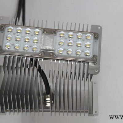 供应深圳LED路灯，模组HP-30-1路灯，LED路灯，道路灯，道路照